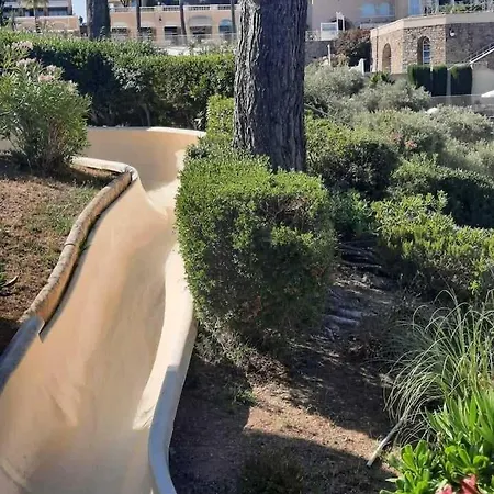 Au Paradis Saint-Raphaël